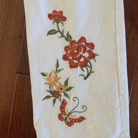 Reformation Cynthia High Rise Straight Flora Embroidered Jeans size 28 NWT $198 - Picture 3 of 9